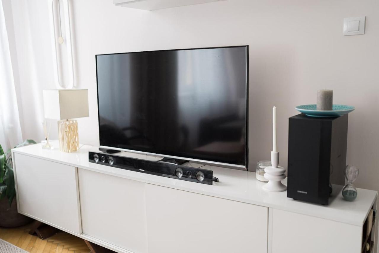 Sunrise Lounge Corvin 63M2 Ac Leilighet Budapest Eksteriør bilde