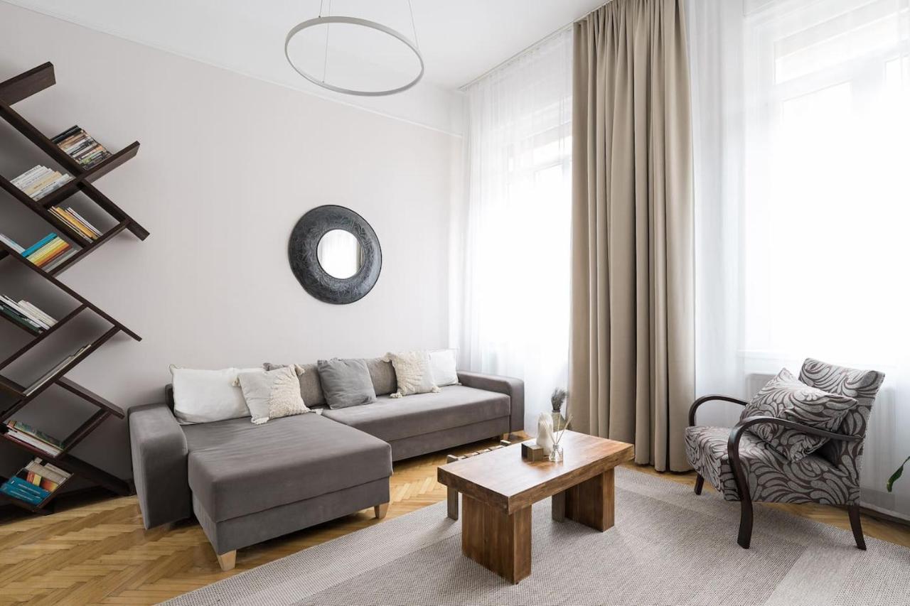 Sunrise Lounge Corvin 63M2 Ac Leilighet Budapest Eksteriør bilde